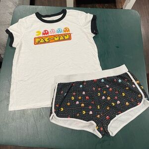 PAC-MAN women’s outfit size Large